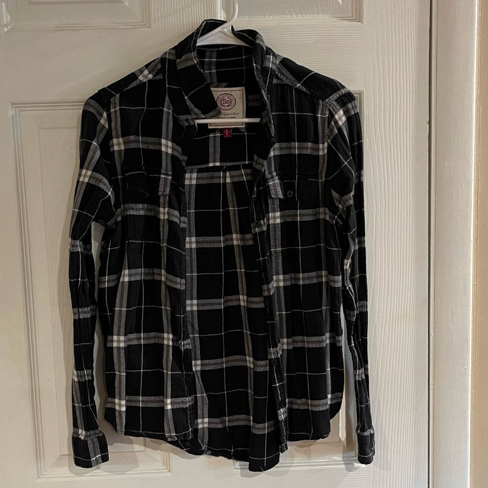 Black and White Plaid Shirt!